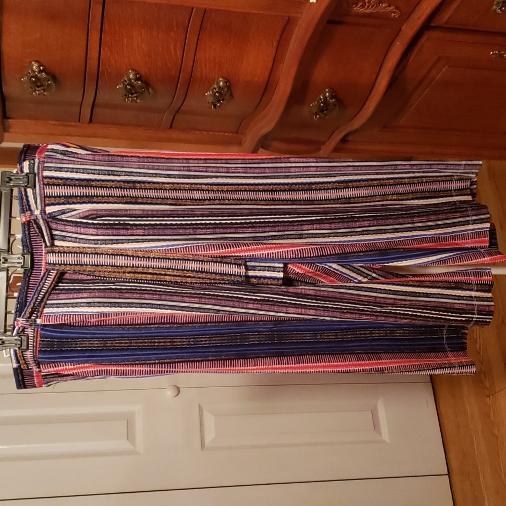 Cropped Wide Leg Pants